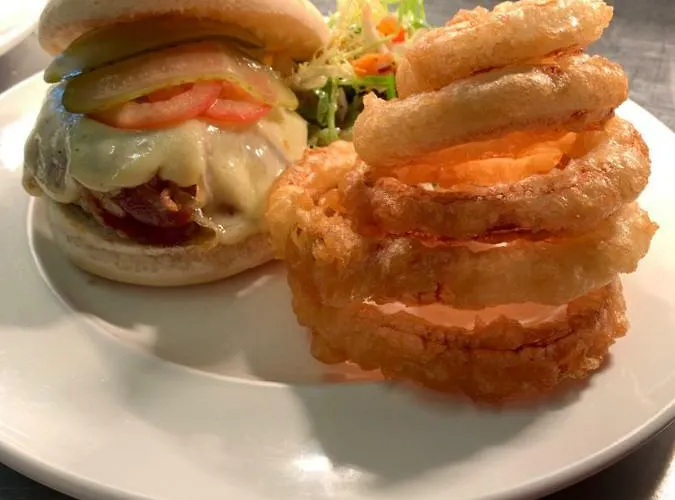 Canadian Fields يورك